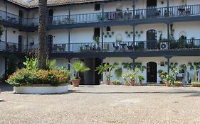 Conde Central Courtyard by Valcambre